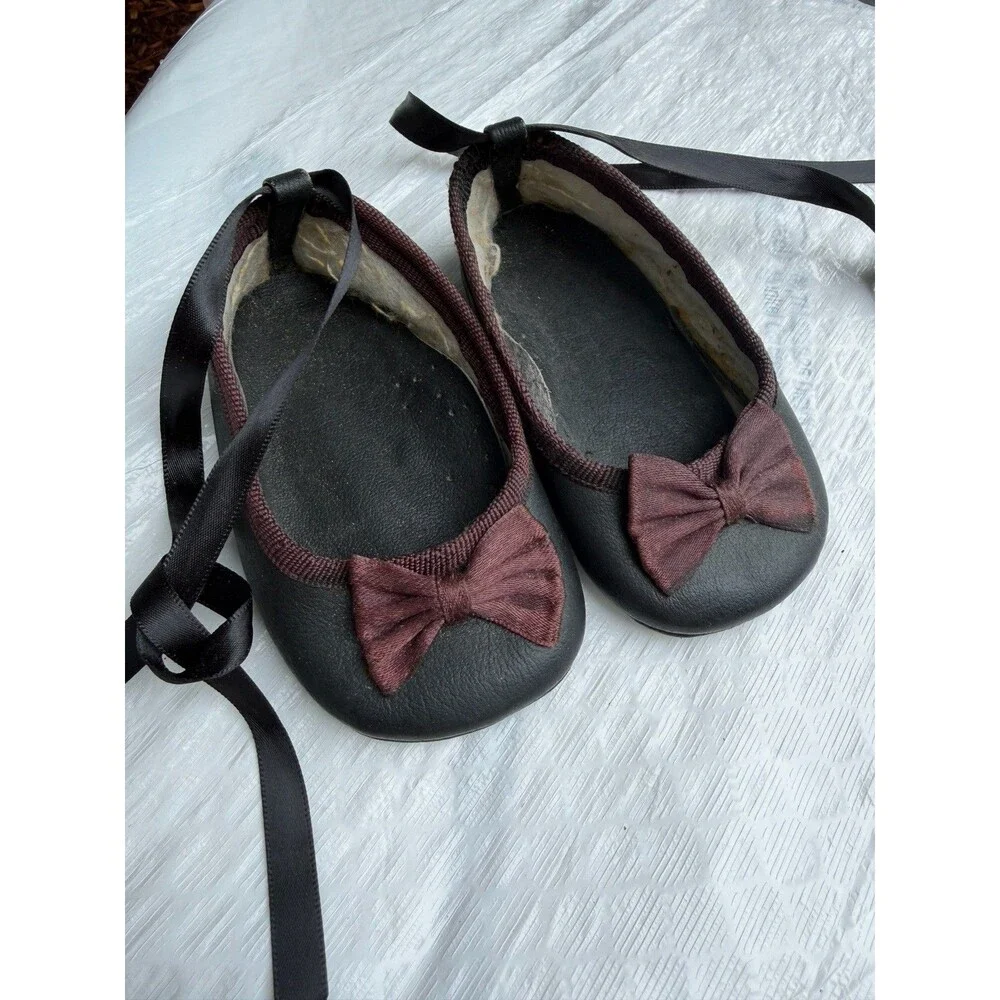 Vintage Baby Shoes Black Burgundy Velvet Bows Ribbon Tie Antique Infant Shoes